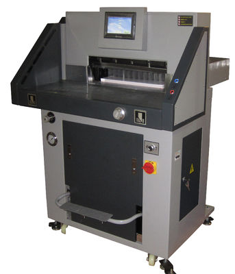 China Corte máximo 720mm da máquina de papel elétrica industrial do cortador da guilhotina do controle de programa fornecedor