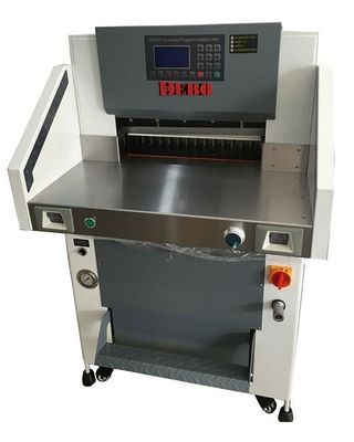 China Máquina de corte automática de papel totalmente automático da máquina de corte do escritório para o papel de 520mm fornecedor